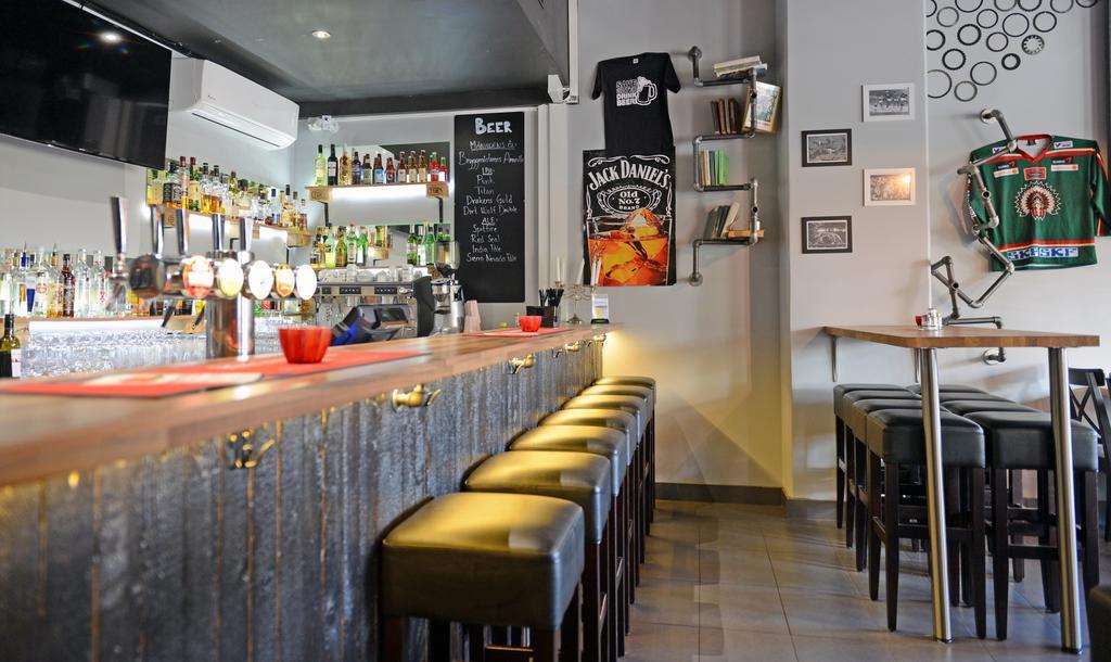 Spoton Hostel & Sportsbar Gothenburg Exterior photo